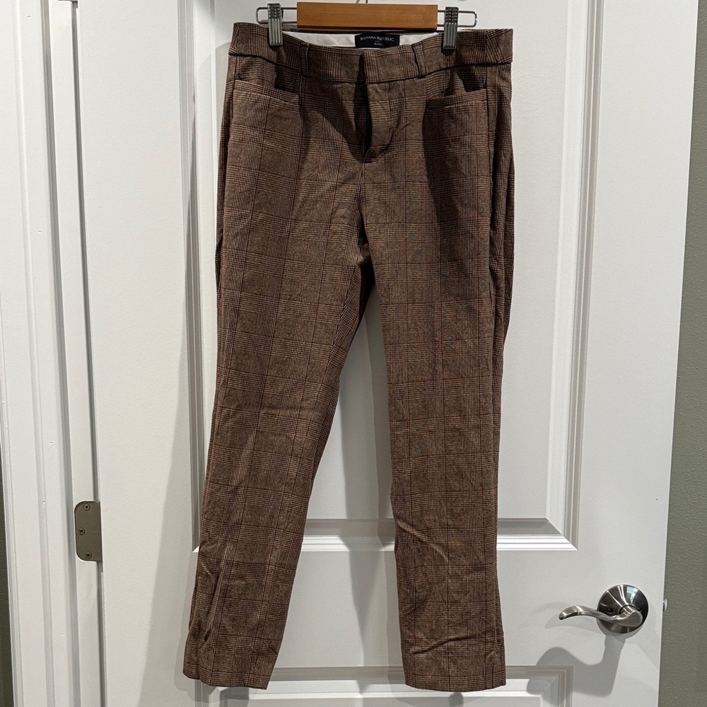 Banana Republic Brown Plaid Pants